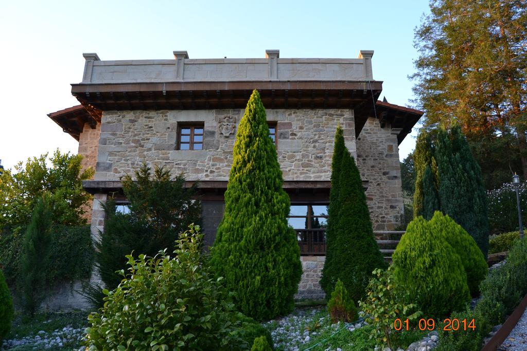 Palacio De Trasvilla